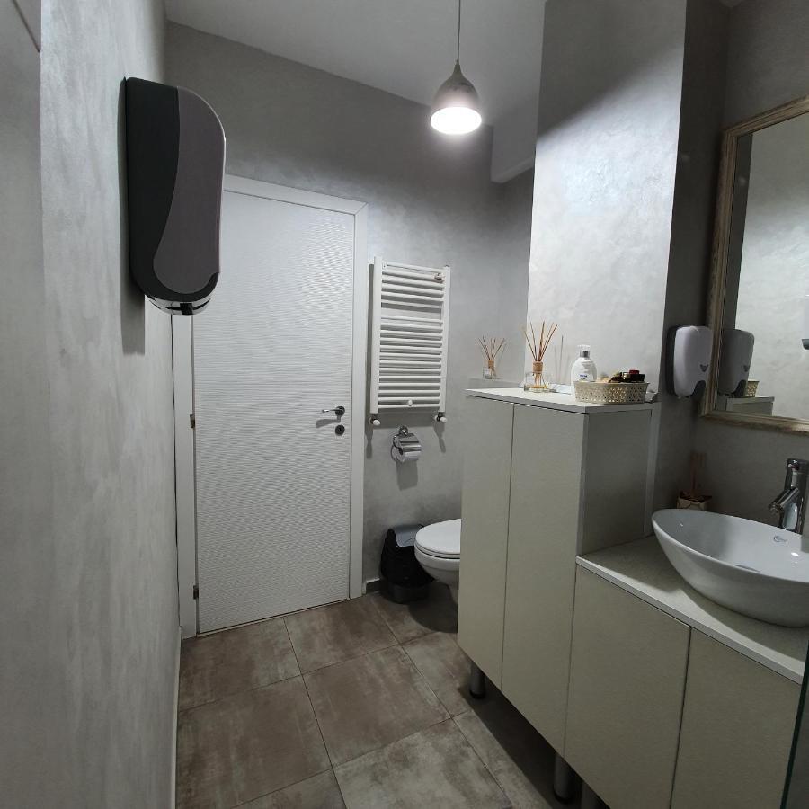 Sarah Apartment Constanta Exterior photo