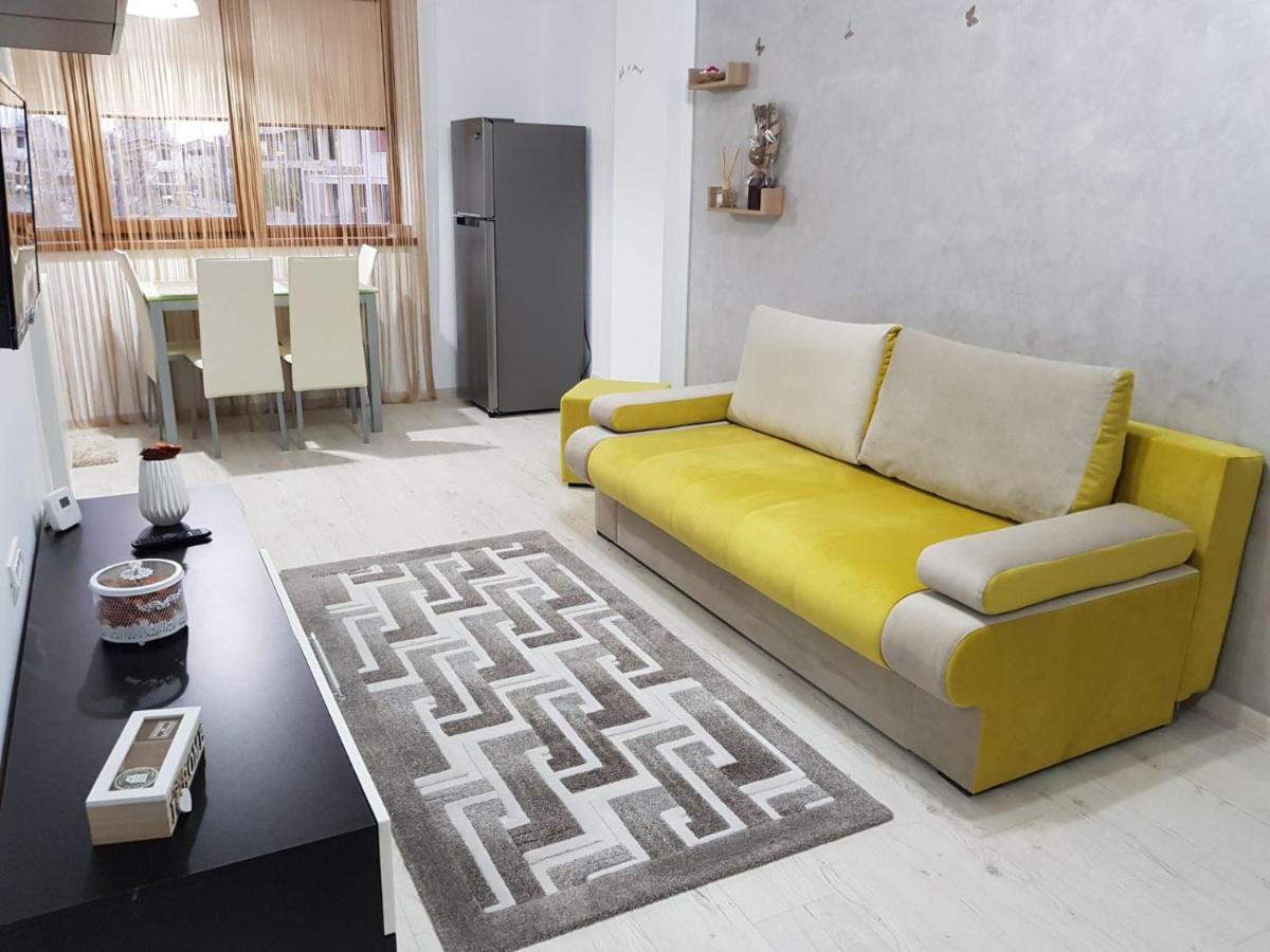 Sarah Apartment Constanta Exterior photo